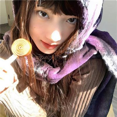 黄阿丽:小眼镜蛇